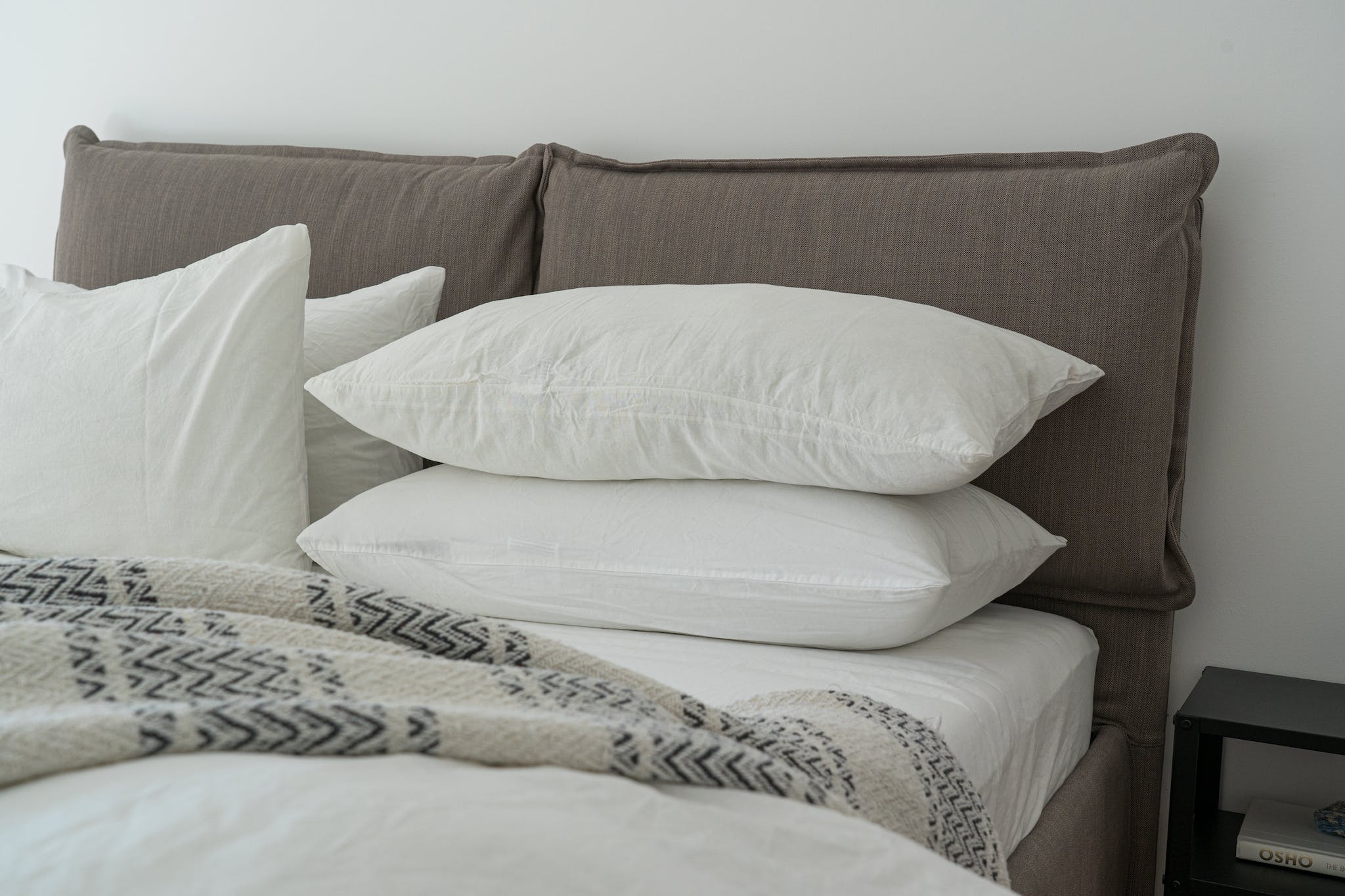 9 Best Sleep Pillows for Your Sleep Style SmartLivingQuest